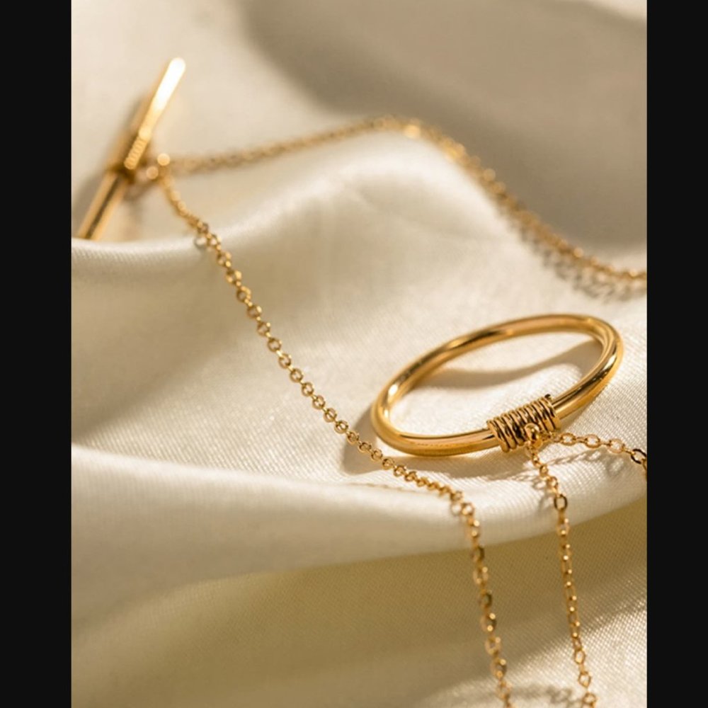 🌟NEW, CHIC** - Double-Layered Stainless Steel Necklace | OFFERS WELCOME! - Picture 4 of 5